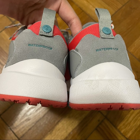 Columbia Pivot Waterproof Shoe - Picture 3 of 8